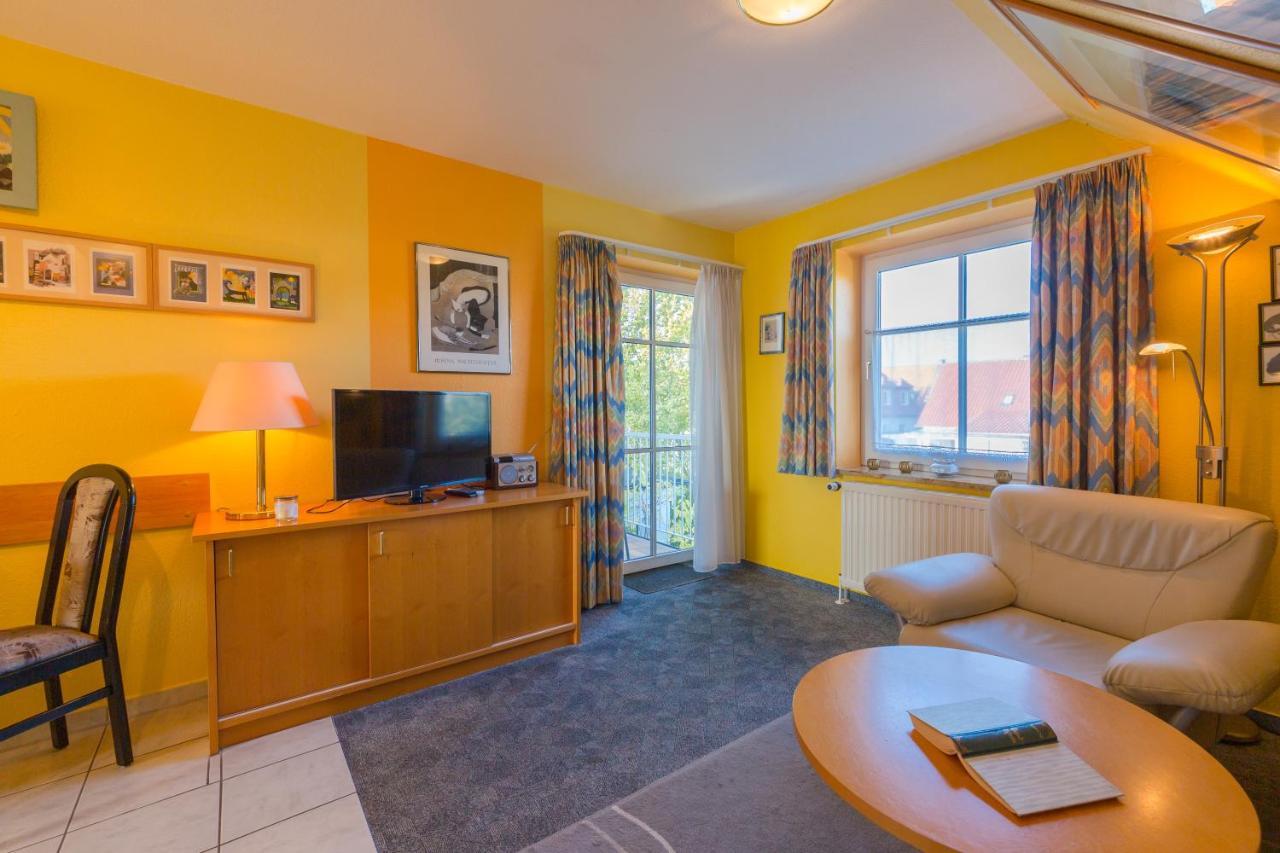 Der Suedschwede ... Dein Gaestehaus Mitten In Zingst Und Nah Zum Strand Εξωτερικό φωτογραφία